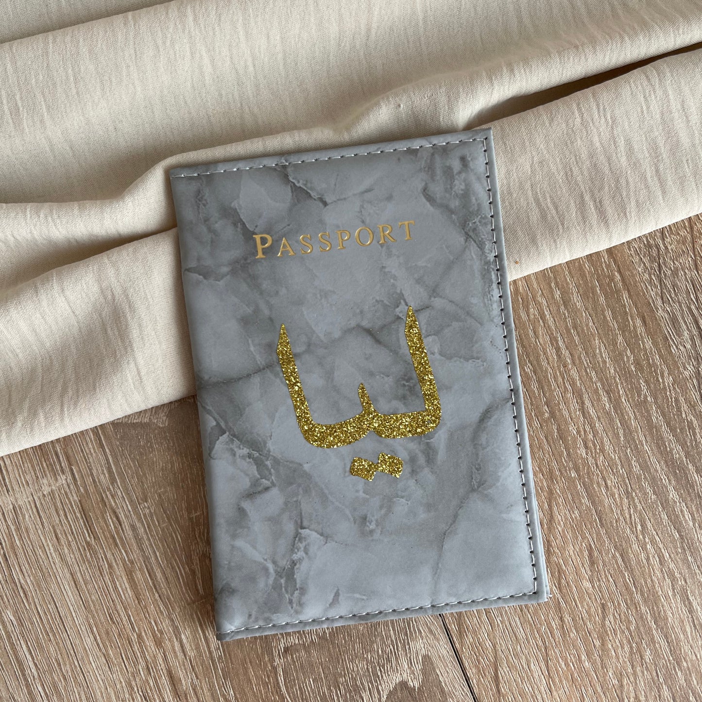 POCHETTE PASSEPORT MARBRÉ